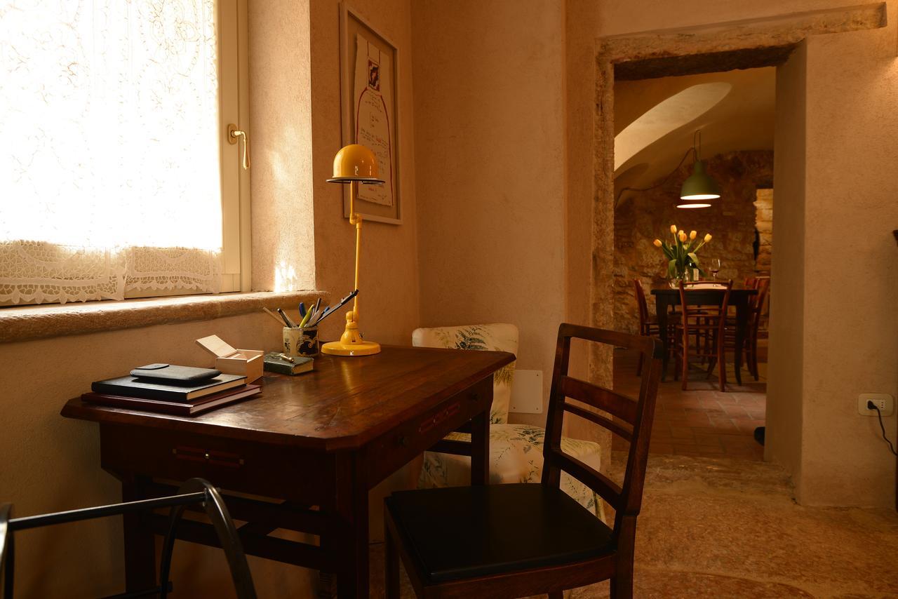 Porta Della Torre Bed & Breakfast Sant'Ambrogio di Valpolicella Eksteriør billede